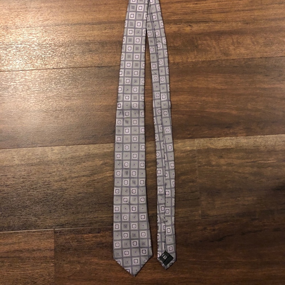 Men’s necktie